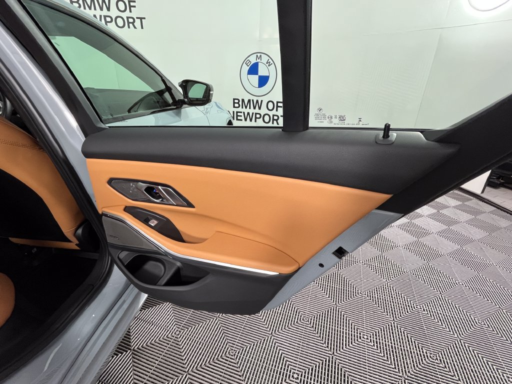 Certified 2025 BMW M340i xDrive w/ Premium Package AWD/4WD image 25