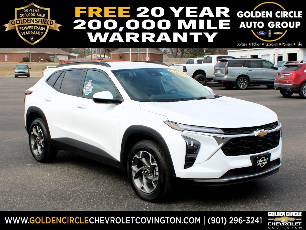 Used 2025 Chevrolet Trax LT w/ LT Convenience Package image 1