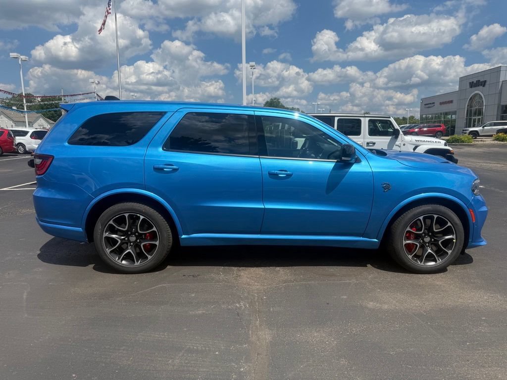 New 2026 Dodge Durango SRT Hellcat w/ 3rd Row Seating Group AWD/4WD image 2