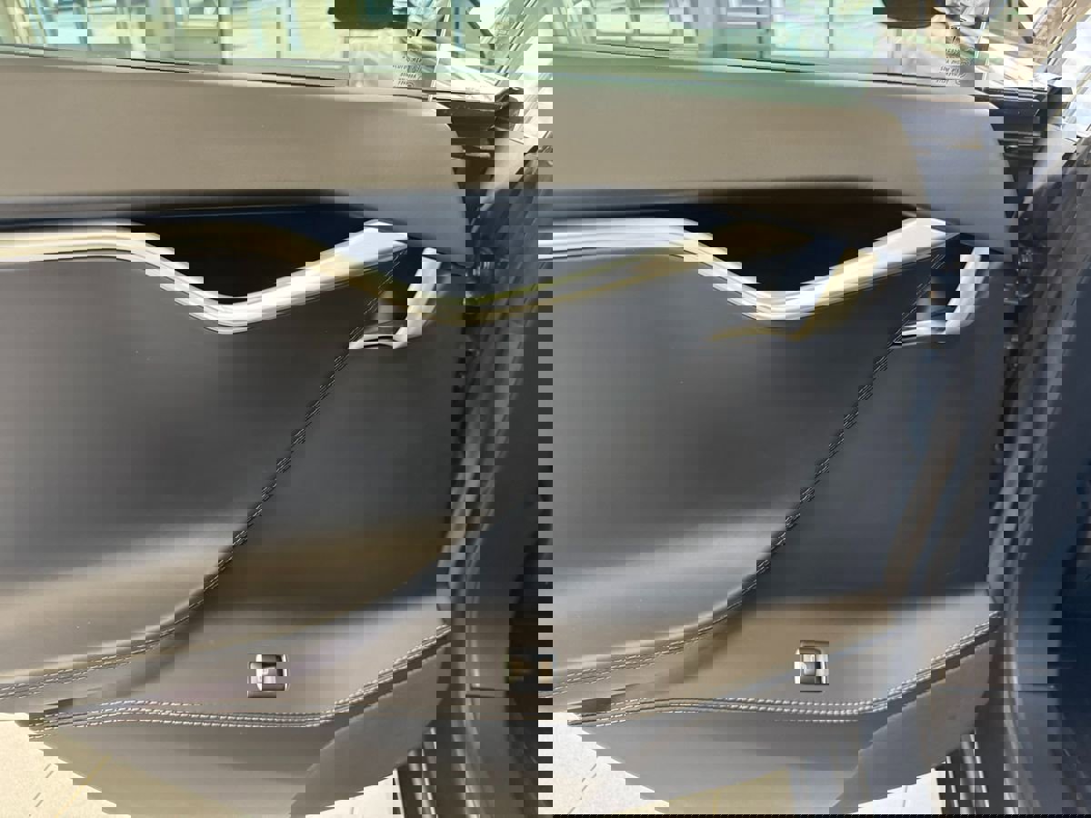 Used 2017 Tesla Model S 75D image 63