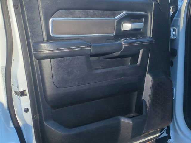 Used 2024 RAM 3500 Big Horn image 30