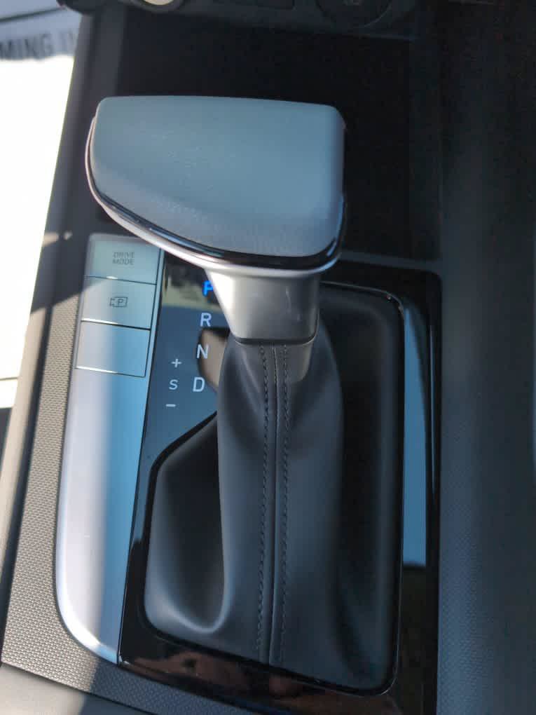 New 2026 Hyundai Elantra SE FWD image 29