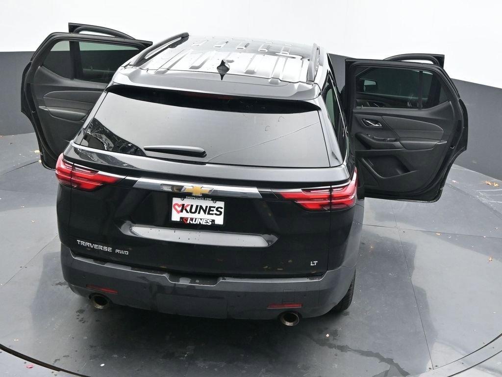 Used 2023 Chevrolet Traverse LT image 62