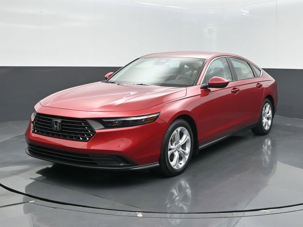 Certified 2025 Honda Accord LX image 7