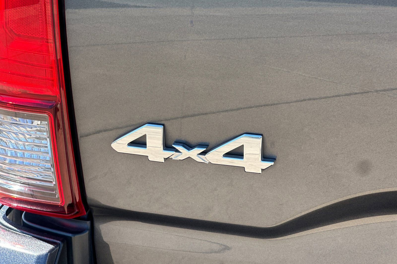 Used 2022 Toyota Tacoma SR AWD/4WD image 29