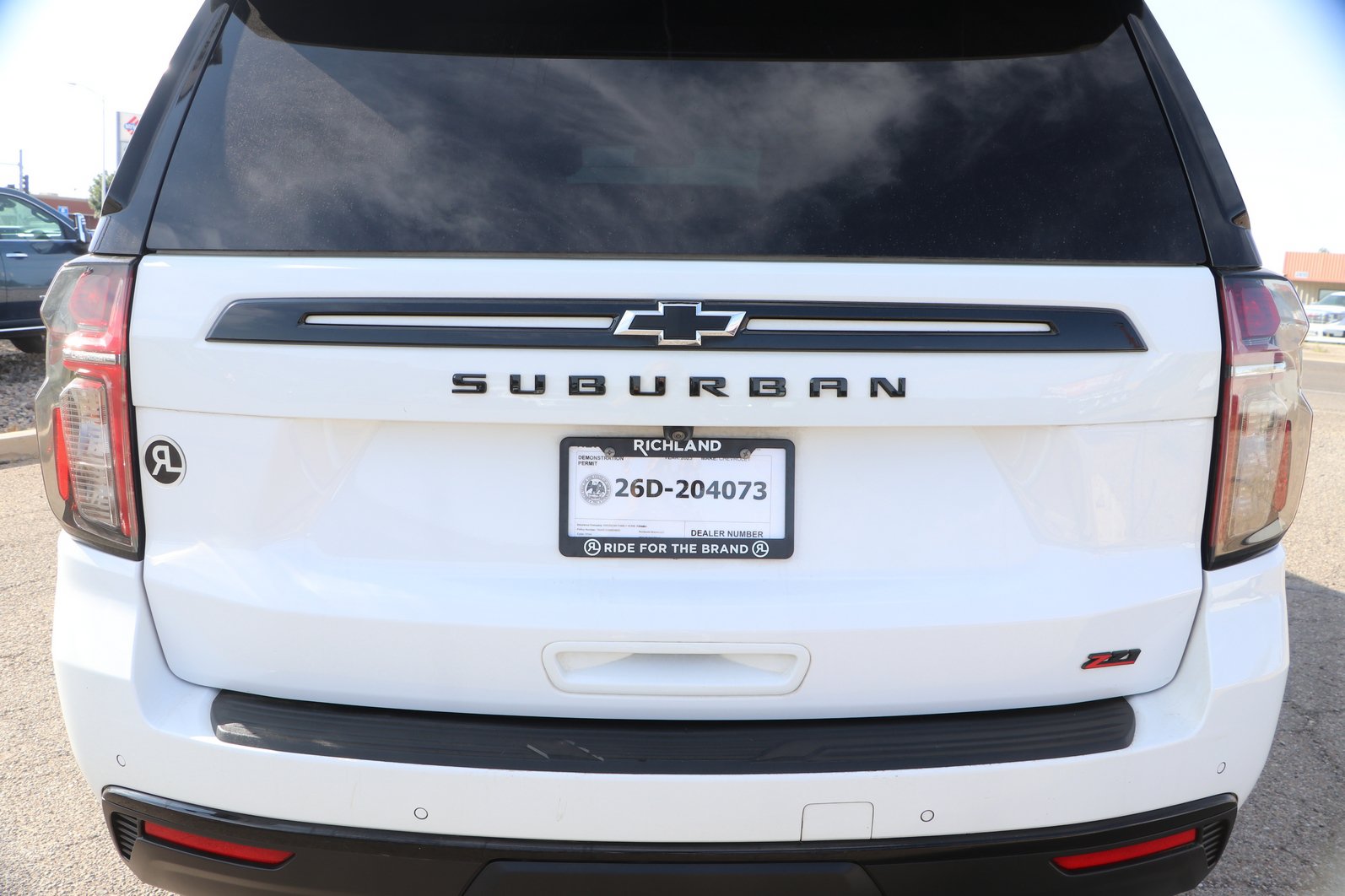 Used 2023 Chevrolet Suburban Z71 AWD/4WD image 6