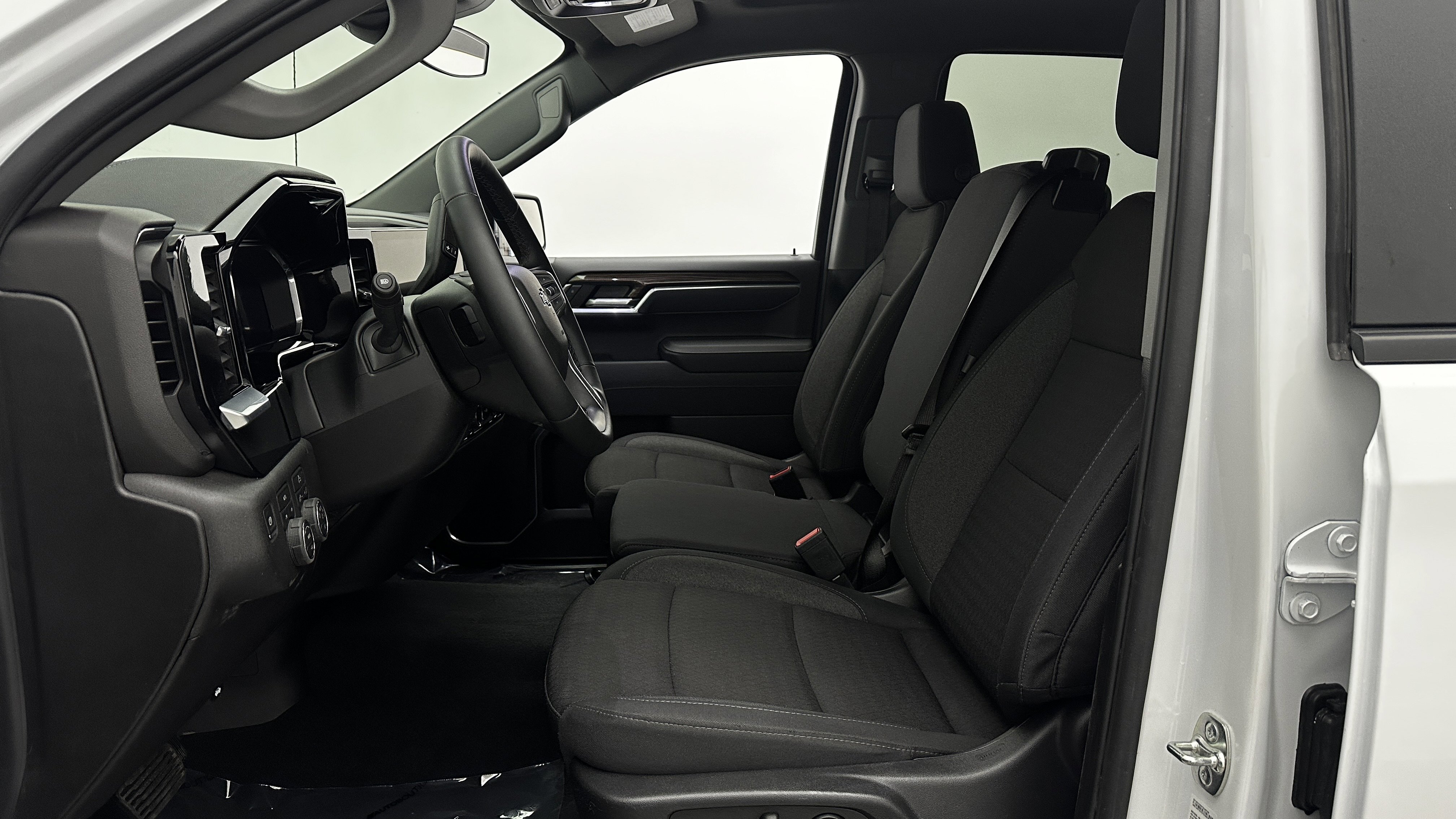 Used 2026 Chevrolet Silverado 1500 RST image 14