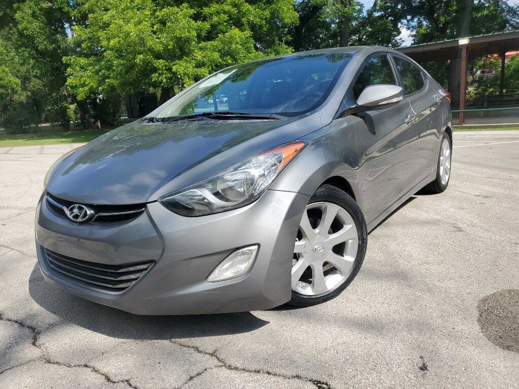 Used 2013 Hyundai Elantra Limited FWD image 1