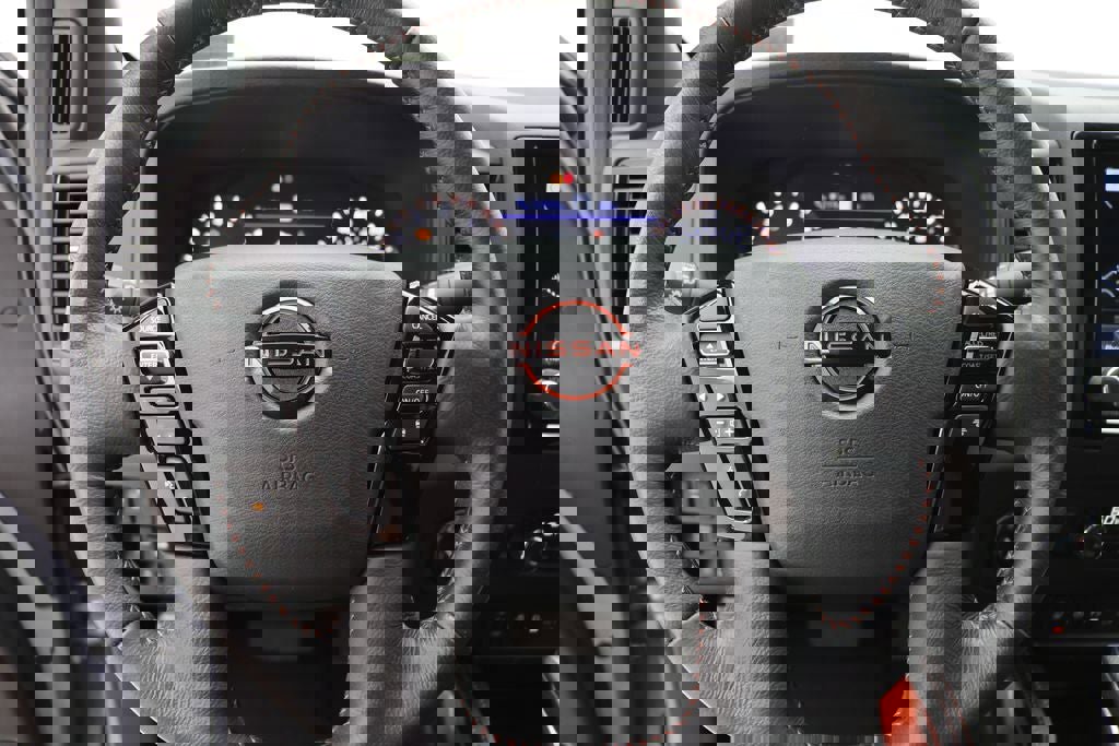 Used 2023 Nissan Frontier PRO-4X w/ Pro Convenience Package image 23