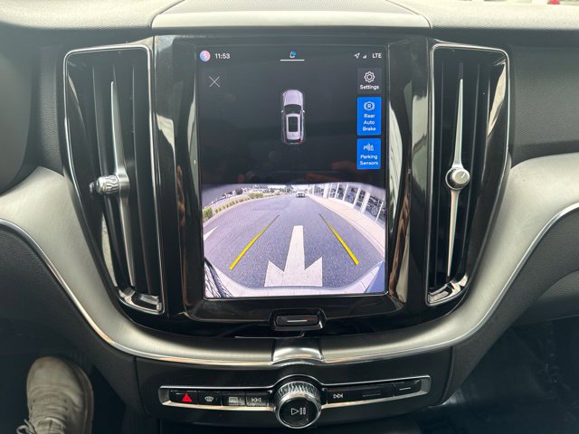 Certified 2024 Volvo XC60 B5 Core w/ Protection Package Premier AWD/4WD image 26