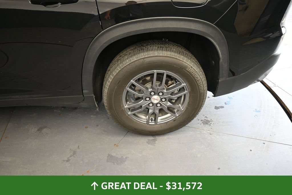 Used 2025 GMC Acadia Elevation FWD image 20