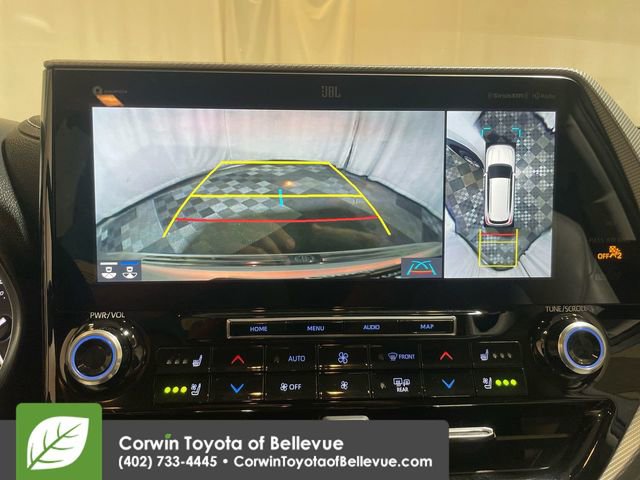 Used 2022 Toyota Highlander Platinum image 19