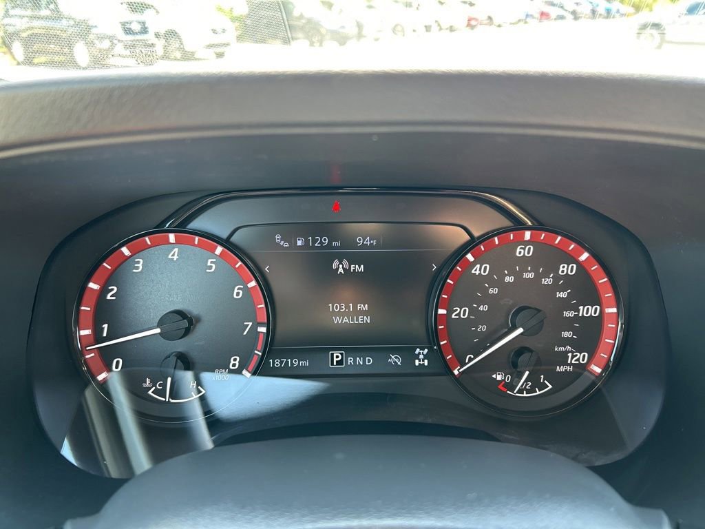 Certified 2025 Nissan Frontier PRO-4X AWD/4WD image 25