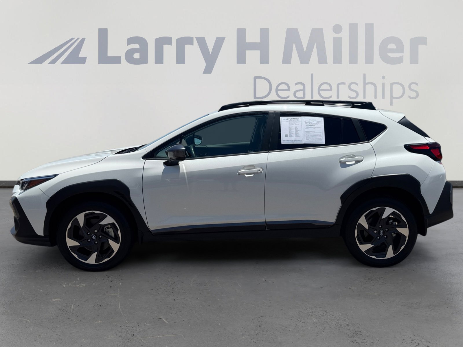 Used 2025 Subaru Crosstrek 2.5i Limited w/ Popular Package #3A AWD/4WD image 2