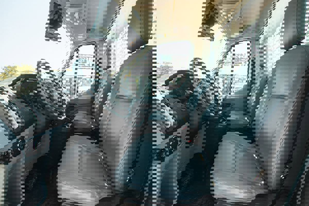 Used 2018 Ford Transit 250 138 image 13