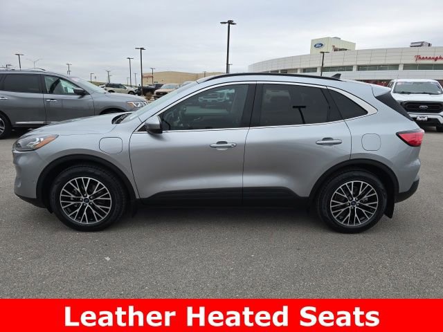 Certified 2022 Ford Escape Titanium w/ Titanium Premium Package image 2