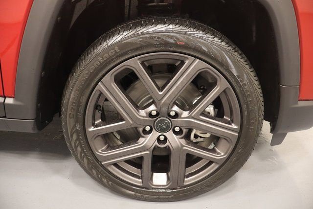 Used 2026 Jeep Compass Latitude AWD/4WD image 29