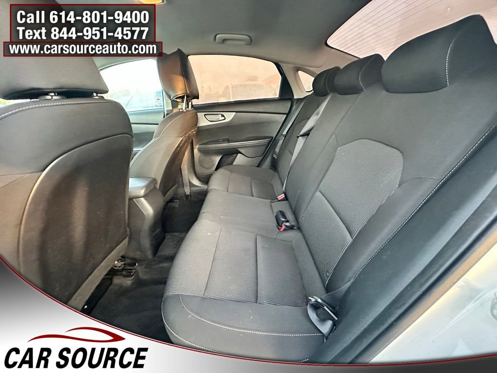 Used 2021 Kia Forte LXS FWD image 18