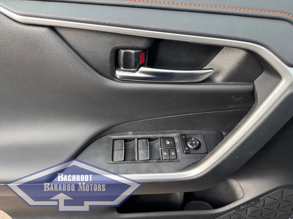 Used 2024 Toyota RAV4 Adventure image 22