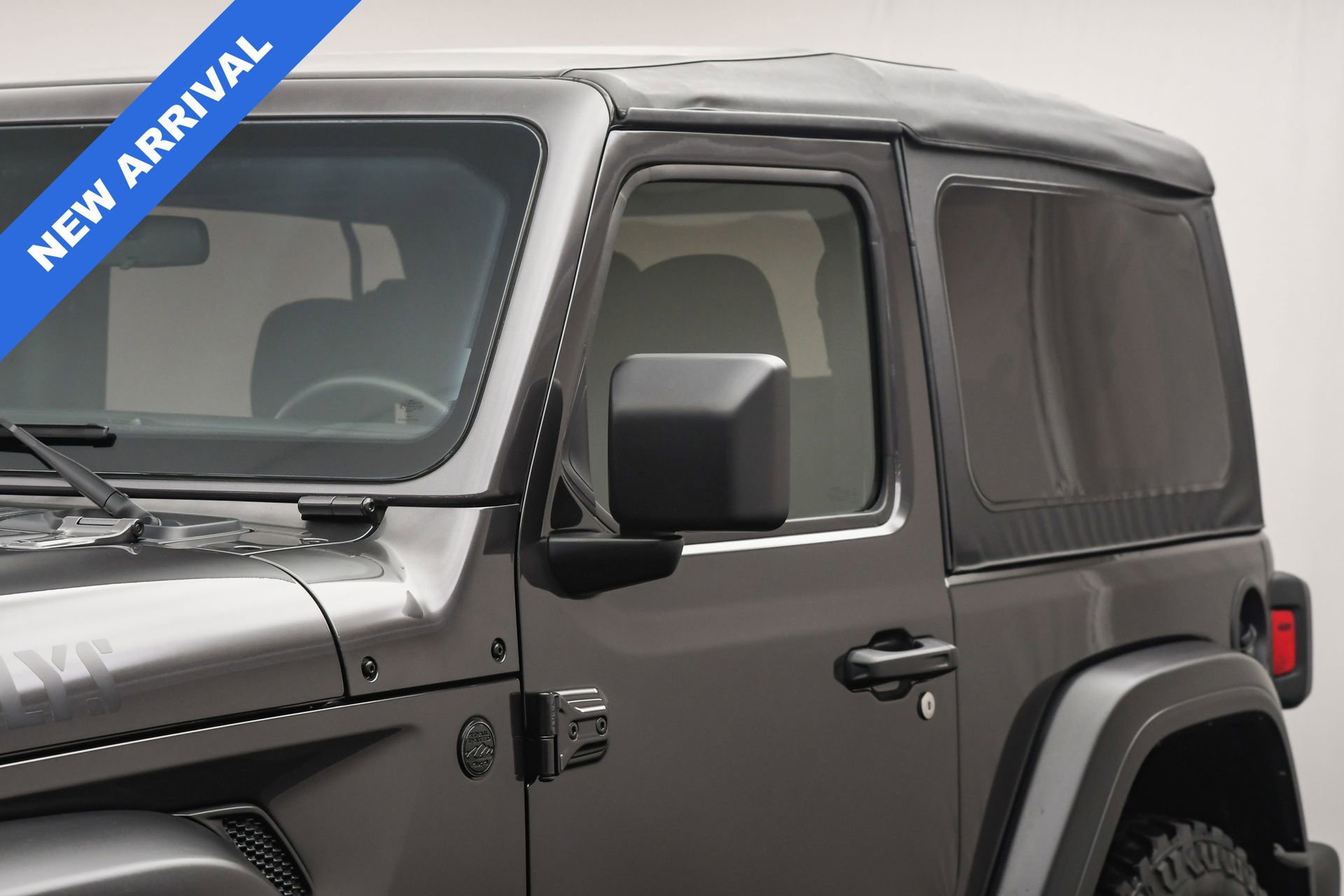 Used 2022 Jeep Wrangler Willys image 10
