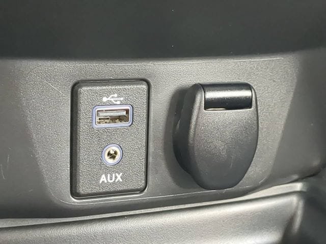 Used 2017 Nissan Rogue S AWD/4WD image 20
