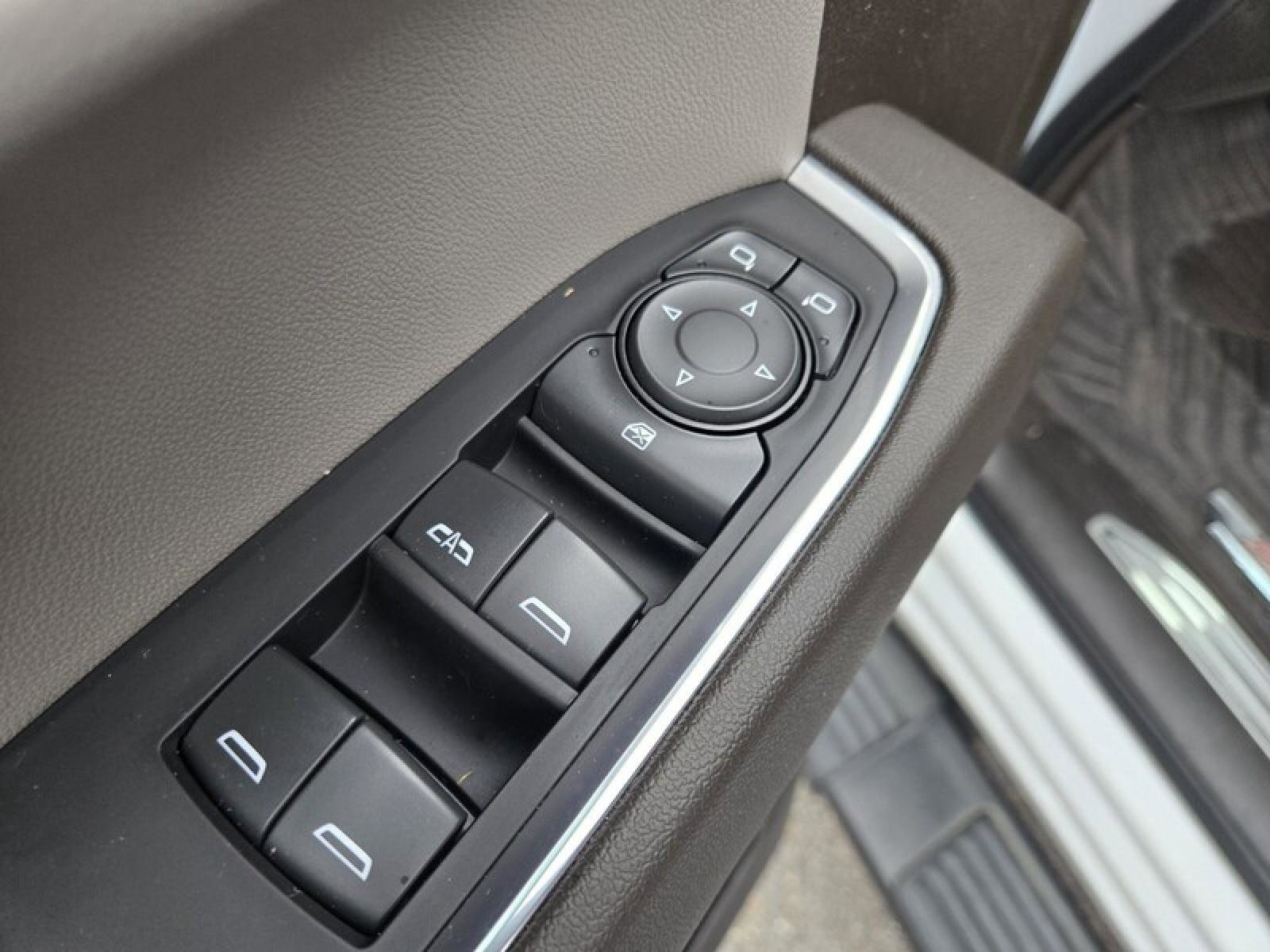 Used 2023 Chevrolet Silverado 1500 LT Trail Boss w/ Protection Package image 21