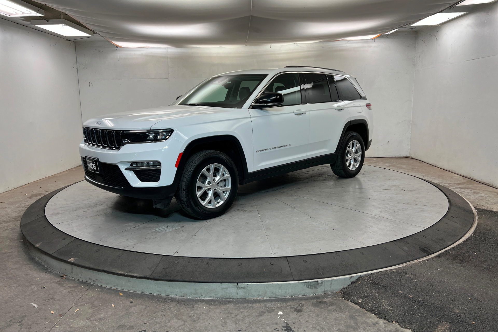Used 2024 Jeep Grand Cherokee Limited
