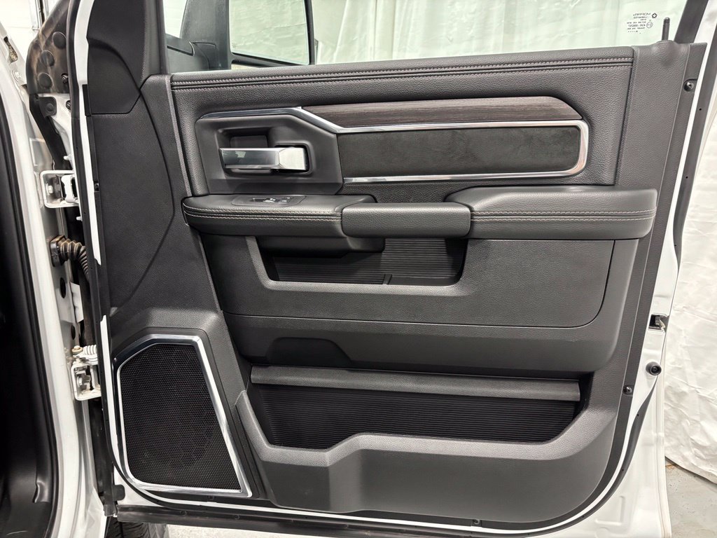 Used 2026 RAM 2500 Laramie AWD/4WD image 53
