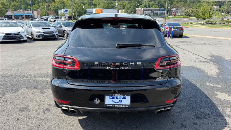 Used 2018 Porsche Macan Turbo AWD/4WD image 5