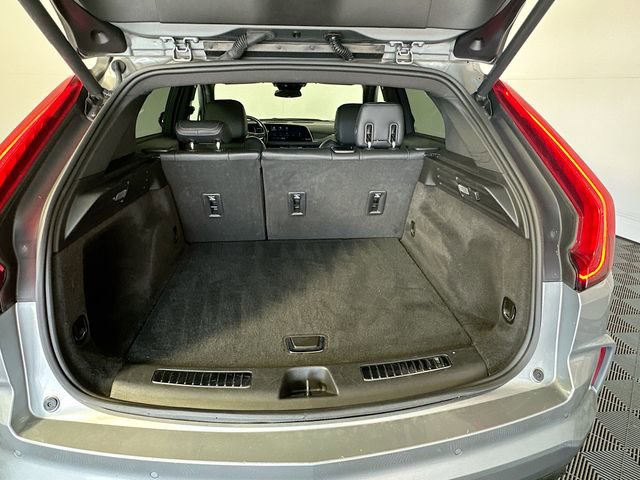 Used 2024 Cadillac XT4 Premium Luxury image 27