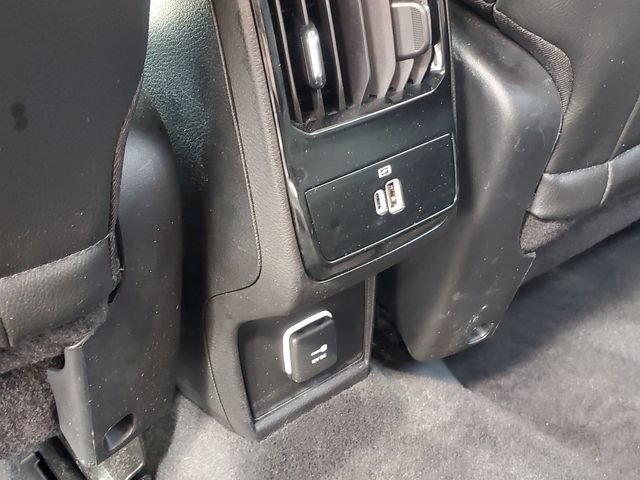 Used 2023 Jeep Compass Trailhawk w/ Trailhawk Convenience Group AWD/4WD image 21