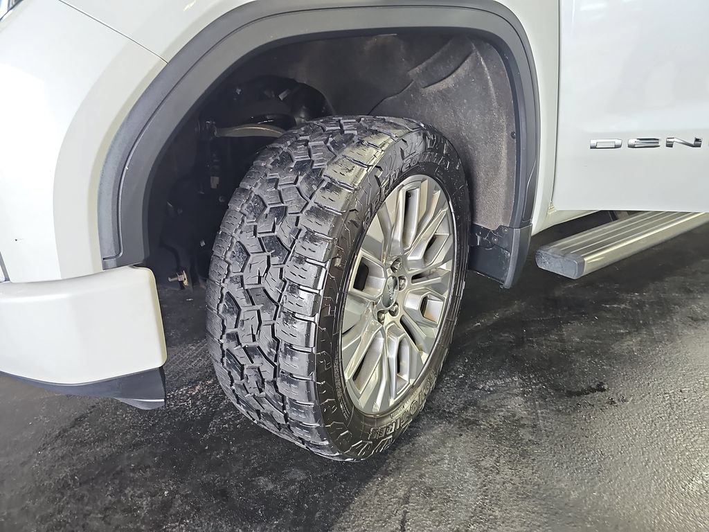 Used 2020 GMC Sierra 1500 Denali w/ Denali Ultimate Package AWD/4WD image 33