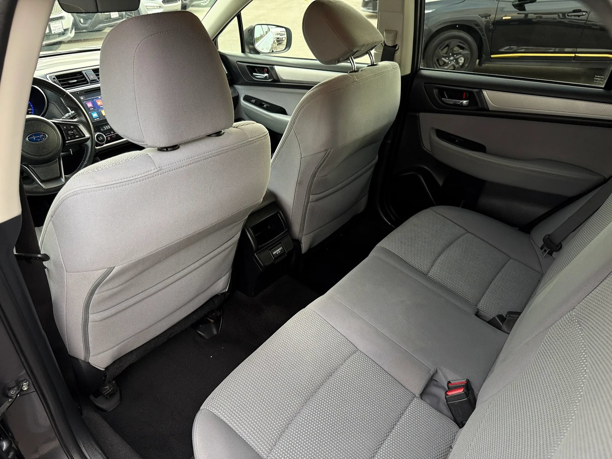Used 2018 Subaru Outback 2.5i Premium AWD/4WD image 14