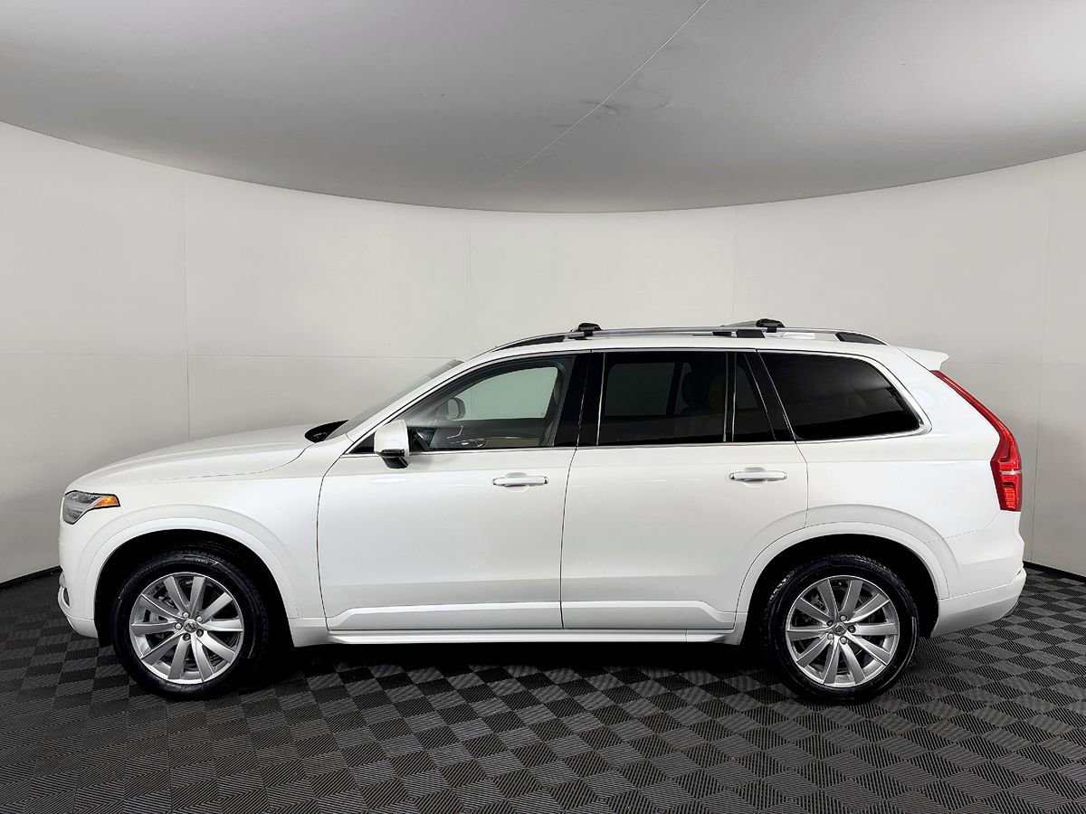 Used 2016 Volvo XC90 T6 Momentum w/ Momentum Plus Package AWD/4WD image 16
