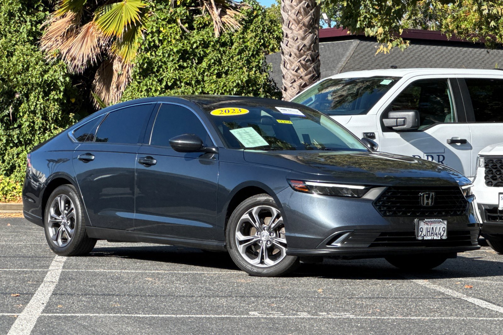 Used 2023 Honda Accord EX image 2