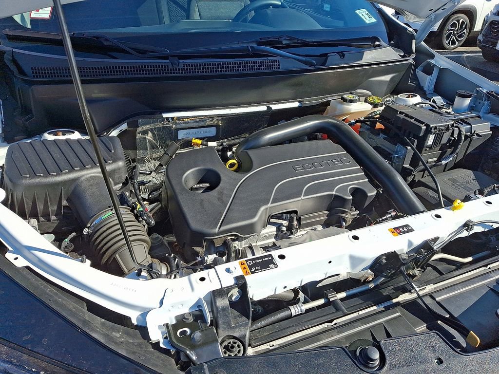 Certified 2024 Chevrolet Equinox LT w/ LPO, Floor Liner Package image 29