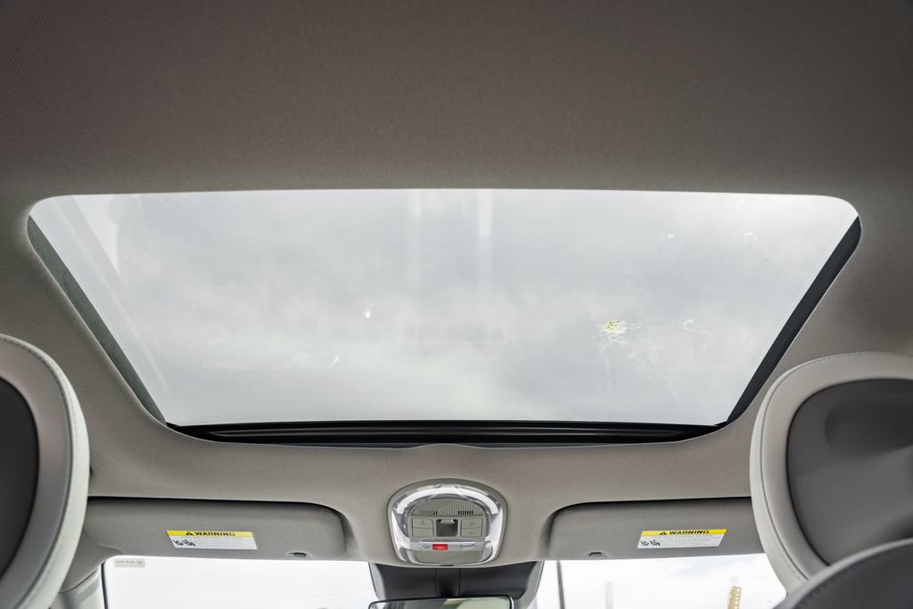 New 2024 Hyundai Ioniq 6 Limited image 26