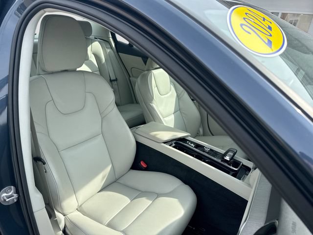 Certified 2024 Volvo S60 B5 Plus w/ Climate Package AWD/4WD image 29