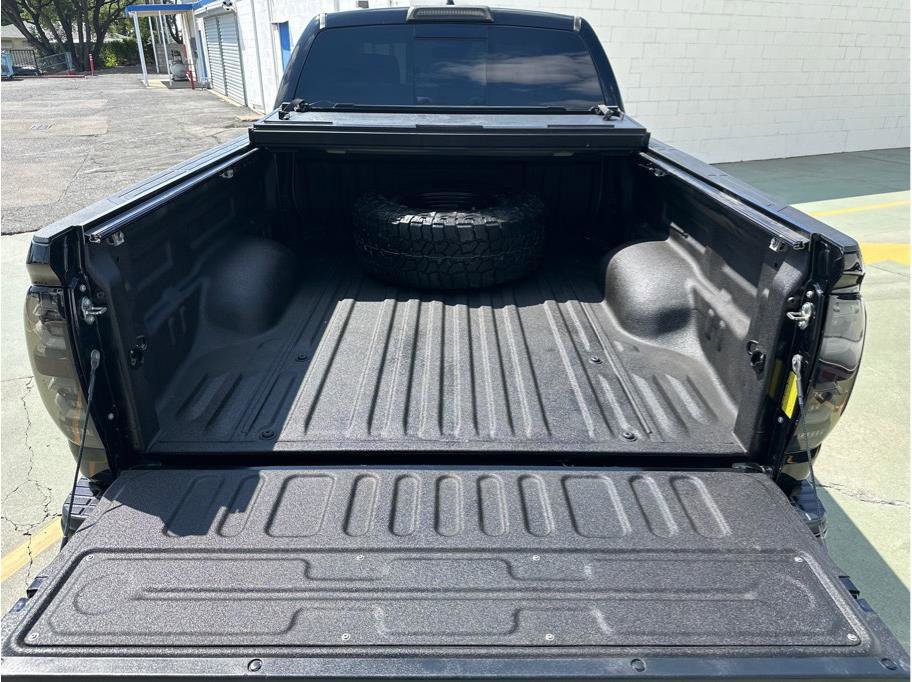 Used 2021 Toyota Tundra SR5 w/ TRD Off-Road Package AWD/4WD image 21