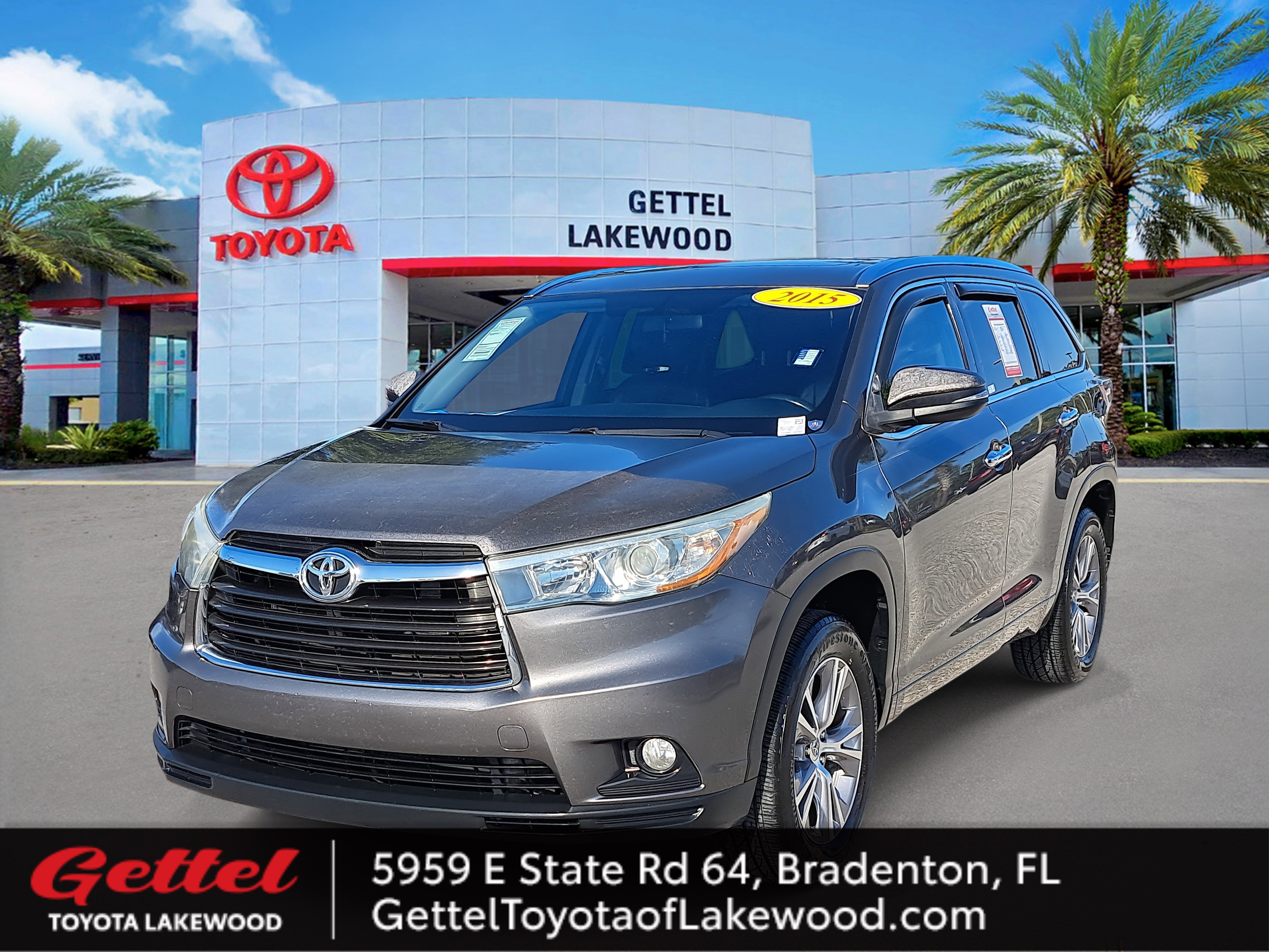 Used 2015 Toyota Highlander XLE image 1