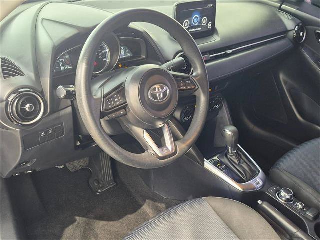 Used 2019 Toyota Yaris LE FWD image 10