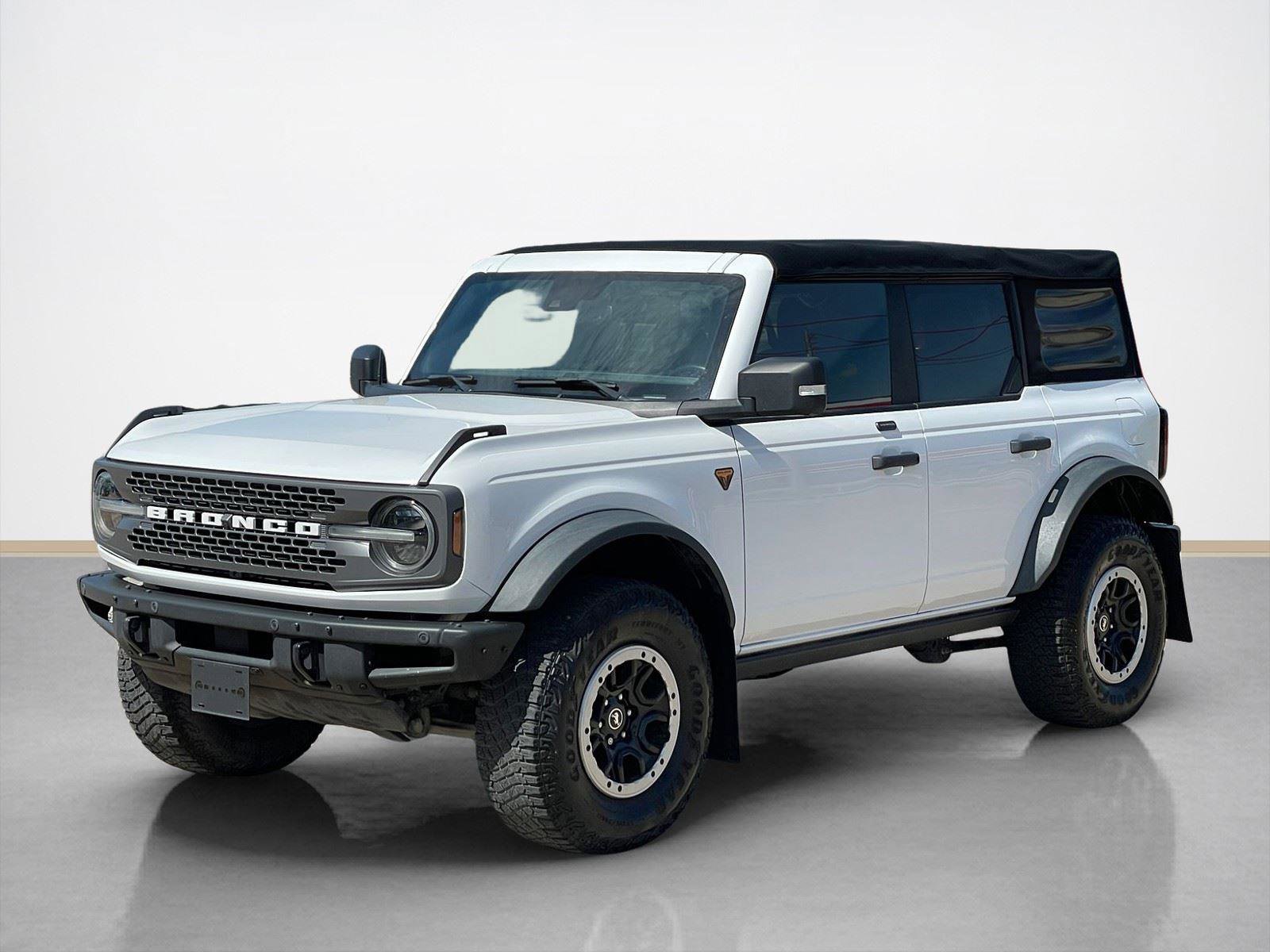 Used 2021 Ford Bronco Badlands AWD/4WD image 3