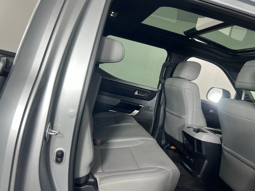 Used 2025 Toyota Tundra Limited image 28