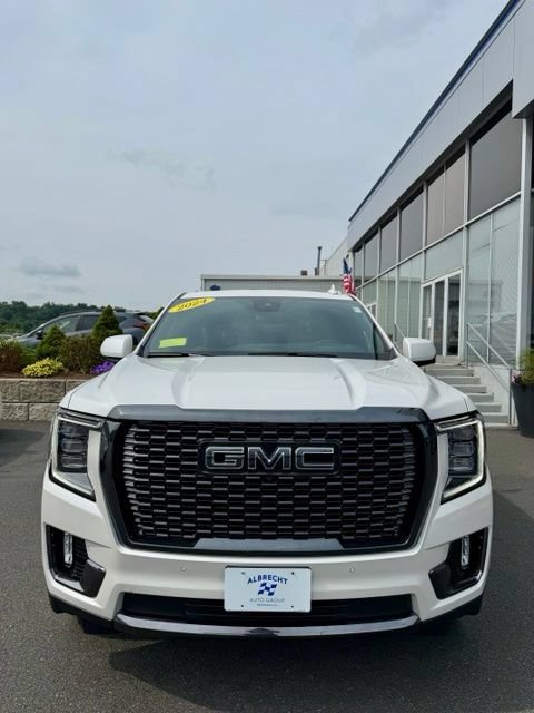 Certified 2024 GMC Yukon XL Denali Ultimate AWD/4WD image 2