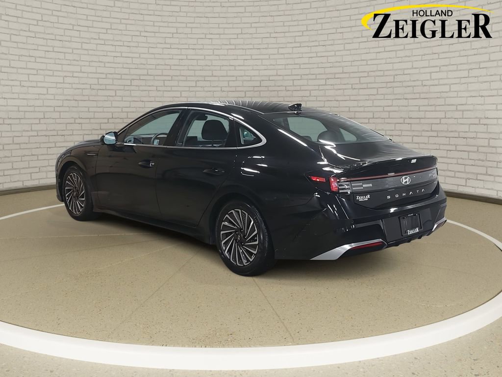 Used 2025 Hyundai Sonata Limited image 7
