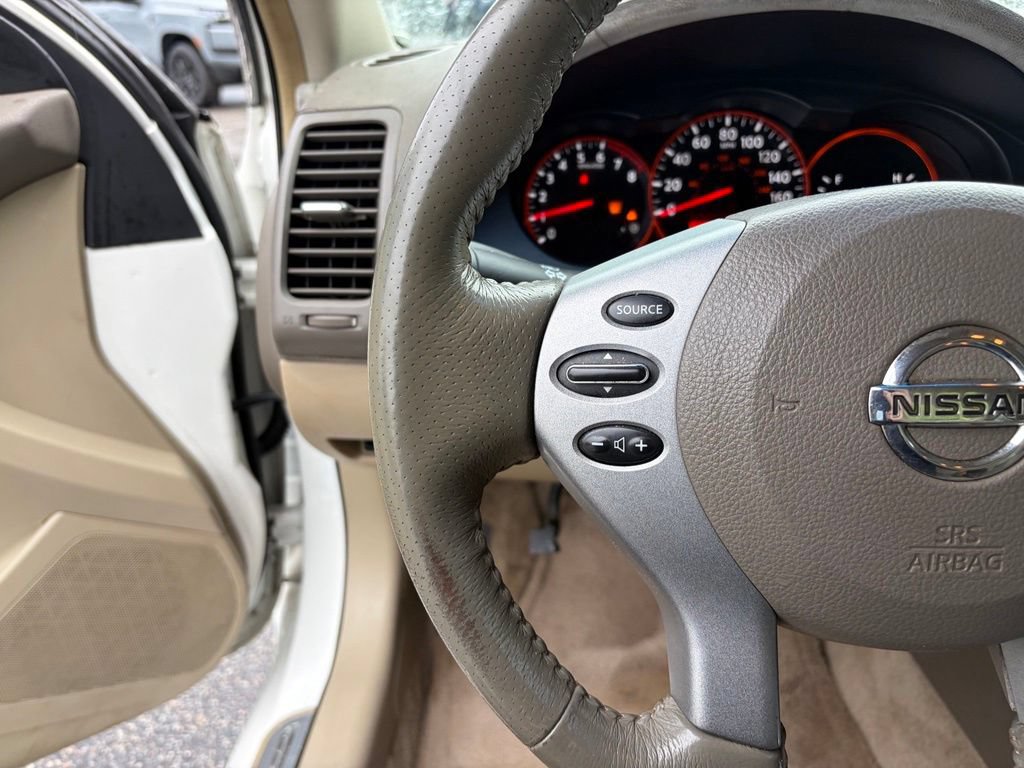 Used 2007 Nissan Altima 2.5 S w/ Technology Pkg FWD image 16