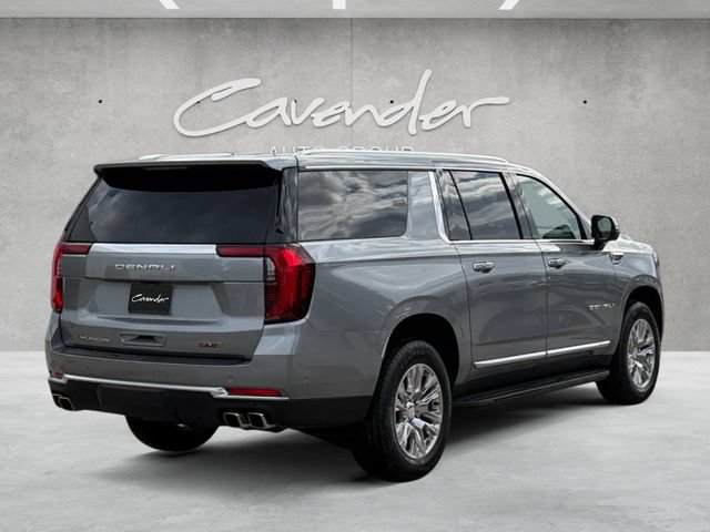 Used 2025 GMC Yukon XL Denali AWD/4WD image 16