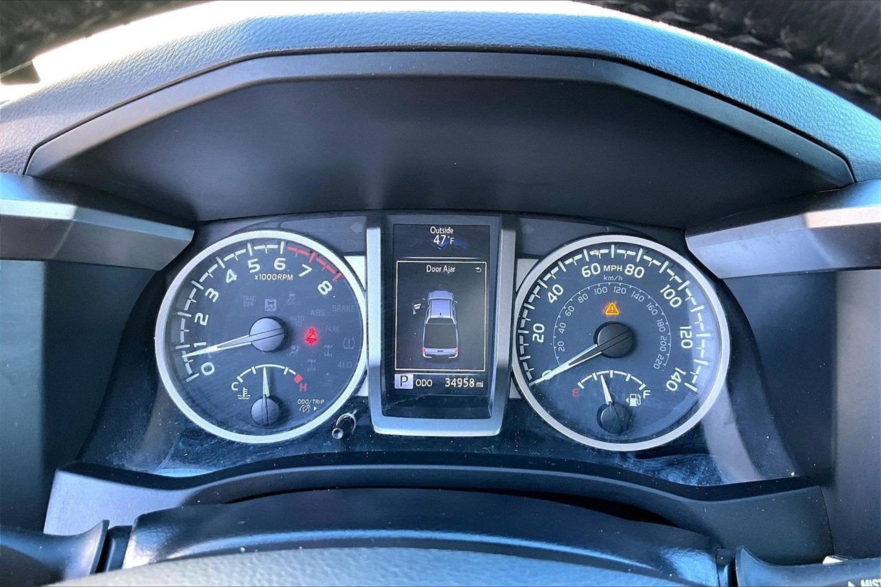 Used 2023 Toyota Tacoma SR5 image 10