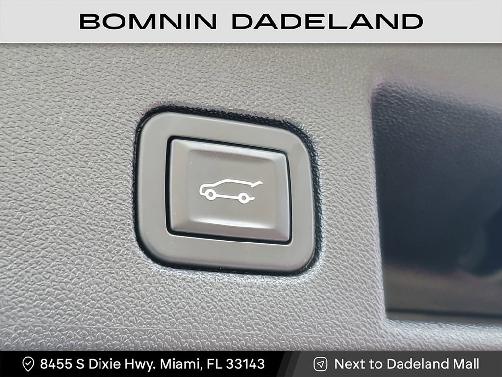 Used 2019 Chevrolet Equinox Premier image 9