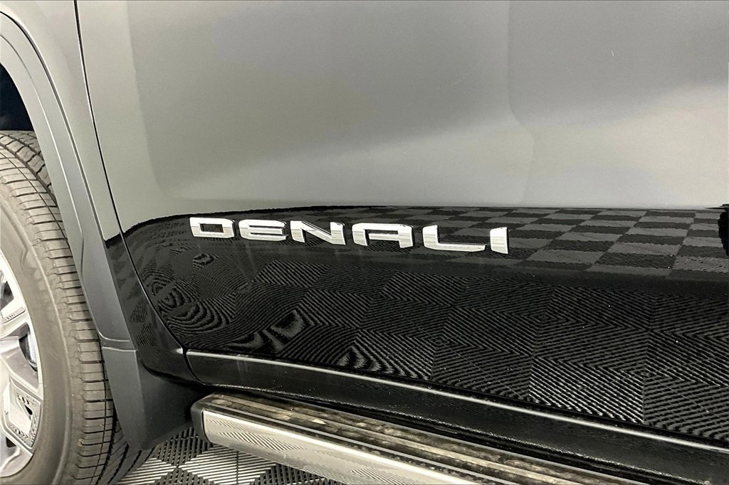 New 2026 GMC Sierra 1500 Denali w/ Denali Reserve Package image 9